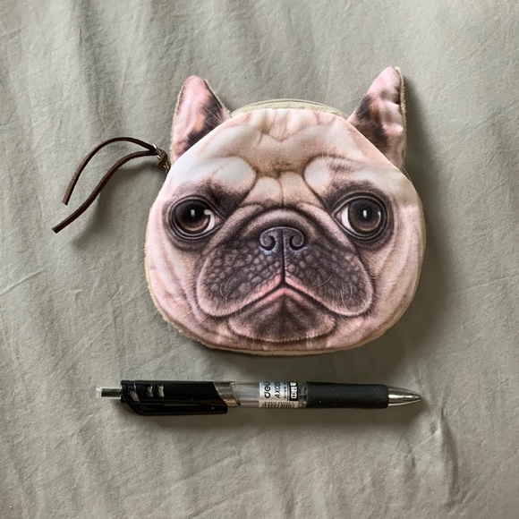 5 Assorted Make-Up Bags - Picture 2 of 10